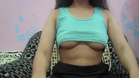 ishika_singh_ online show from March 15, 2:38 am
