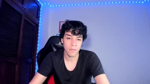 Isidro online show from March 8, 4:23 am