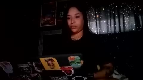 Isis online show from November 26, 10:39 pm