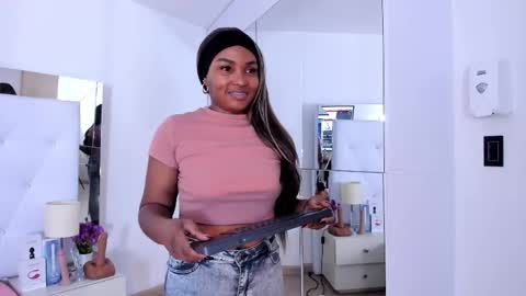 Vanessa online show from November 13, 11:46 am