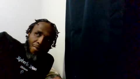 islandmaker online show from May 16, 7:27 am
