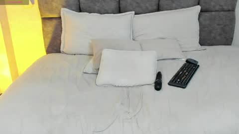 isa online show from April 17, 9:50 pm