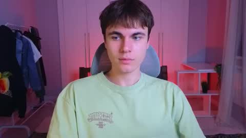 Maks online show from February 28, 1:25 pm