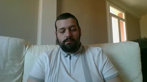 italianbigboy932 online show from March 30, 3:01 pm