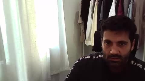 Snapshot of italianboybcn chatting on September 24, 8:43 am italianboybcn online show from September 24, 8:43 am