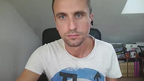 Snapshot of italiano116116 chatting on October 14, 8:50 am italiano116116 online show from October 14, 8:50 am