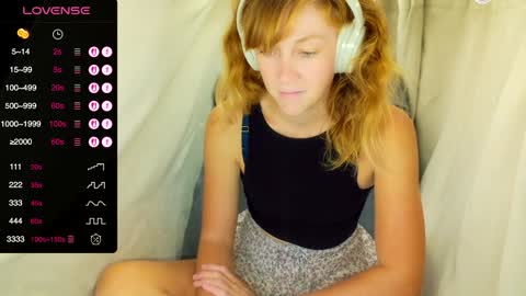 Lily online show from November 23, 1:58 am