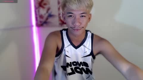 itsme_cxhennn online show from October 29, 8:31 pm