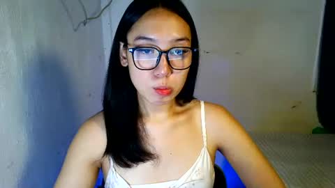 itsmehotqueen online show from May 15, 8:01 am