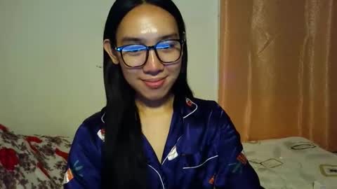 itsmehotqueen online show from February 18, 1:22 pm