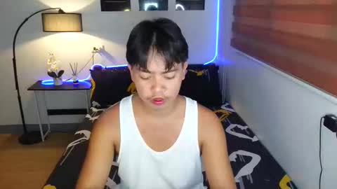 jay jay online show from April 30, 9:47 am