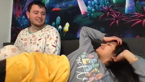 Itty Bitty  Big Poppa online show from March 11, 7:58 pm