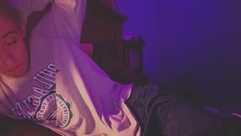 itzd123 online show from April 18, 9:00 am