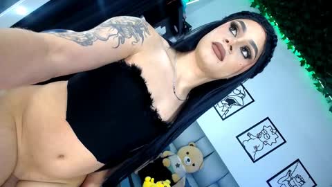 Snapshot of ivan_standford chatting on January 3, 10:09 am y  online show from January 3, 10:09 am