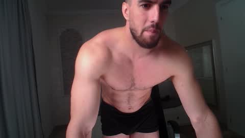 IvanHydee online show from December 22, 6:53 am