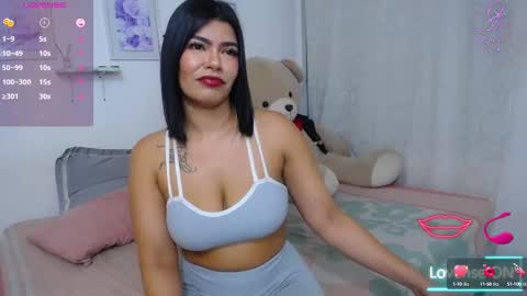 Snapshot of ivanna_wolf3 chatting on October 8, 5:13 am ivanna online show from October 8, 5:13 am