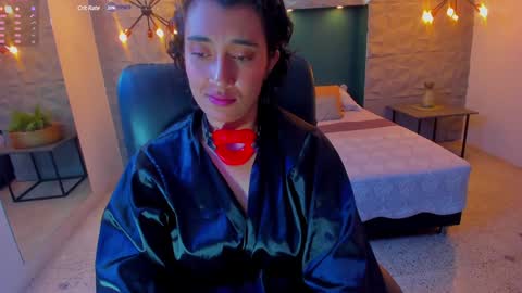 ivannacollen online show from January 27, 3:39 pm