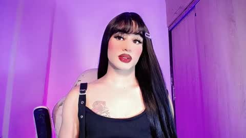 ivannahot23 online show from October 2, 2:21 am