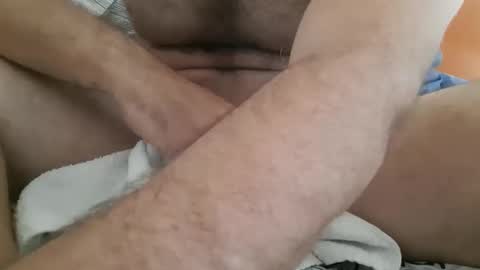 Snapshot of ivanxx712 chatting on February 25, 5:08 pm Ivanxx712 online show from February 25, 5:08 pm