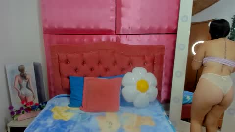 Ivonny online show from November 13, 11:35 am