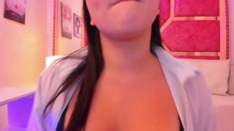 ivonny_rousse online show from October 27, 8:20 pm