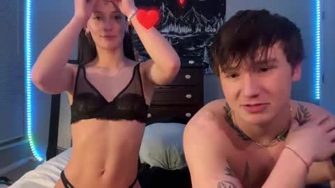 ivy69 9 and cody online show from January 16, 8:22 am