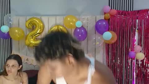Snapshot of ivy_and_joseph chatting on September 25, 9:55 pm ivy_and_joseph online show from September 25, 9:55 pm