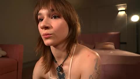 Sofa online show from March 27, 6:53 pm