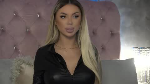  Ivy  online show from October 7, 5:03 am