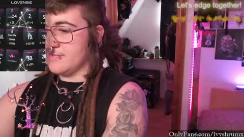 Ivy ShrumX online show from October 3, 12:31 am