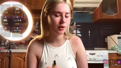 ivywairley online show from April 15, 5:22 am