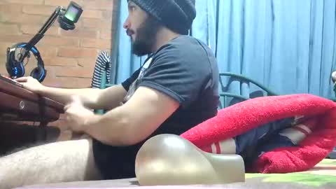 iwanturarse online show from October 3, 5:49 am