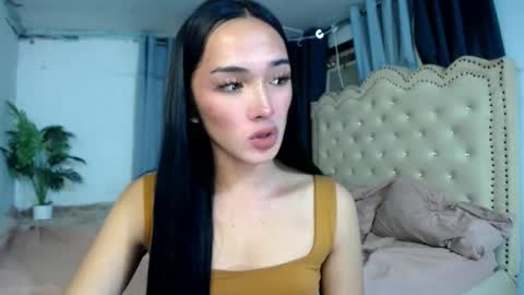 iwillcum4u_ online show from November 24, 4:00 am