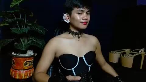 iya143 online show from November 29, 6:21 am