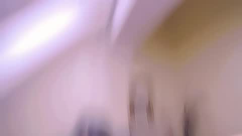 izzymonroey online show from February 23, 8:27 am