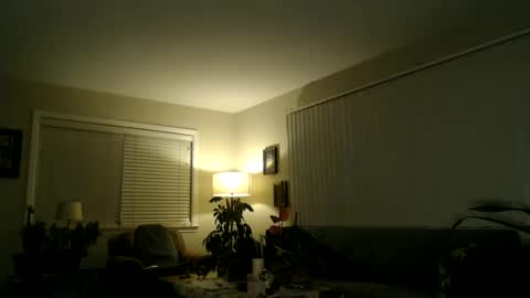 j_acquassanta online show from March 5, 5:50 am