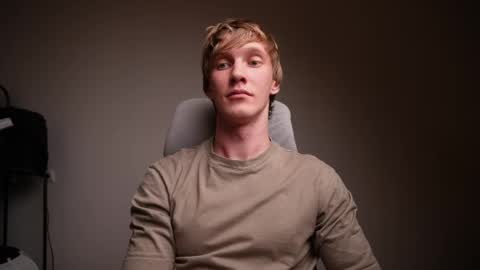 Danny online show from December 21, 9:32 pm