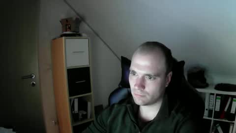 here4y online show from December 14, 2:12 pm