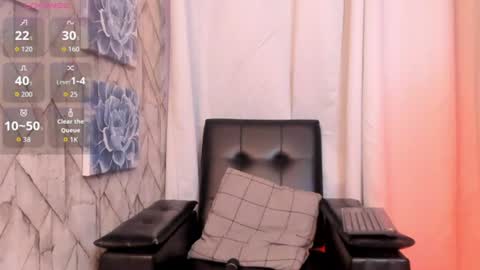Jade West online show from August 6, 10:57 am