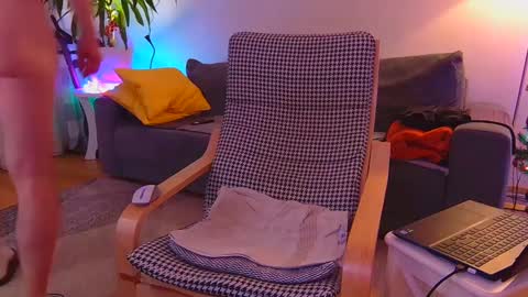 jacek___1 online show from December 24, 7:11 pm