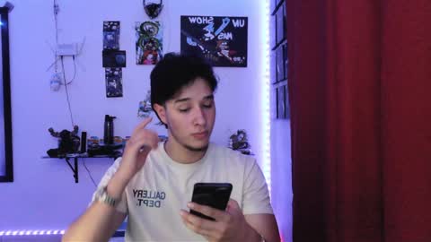 J online show from January 12, 4:00 am