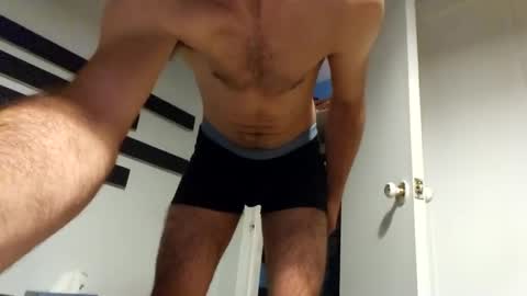 Snapshot of jackboys16 chatting on February 3, 6:24 am Dess online show from February 3, 6:24 am