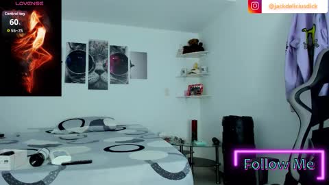 jackdeliciusdick online show from November 13, 9:01 am