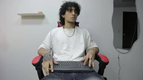 Jackes Taylor online show from November 4, 4:14 am