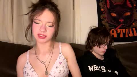 sophi scott online show from May 30, 7:51 am