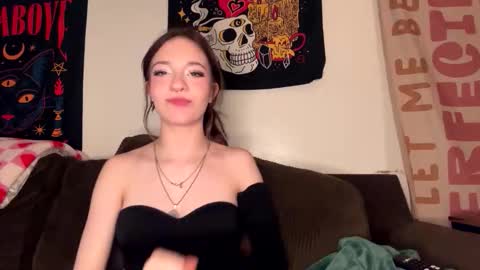 sophi scott online show from May 22, 7:53 pm