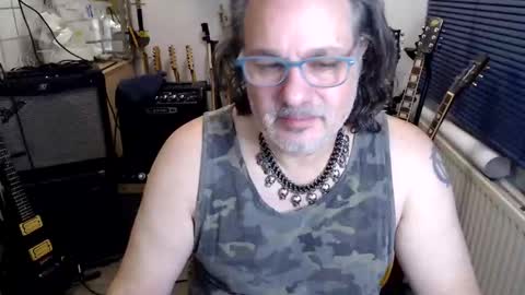 Jack independent model  online show from March 22, 7:29 pm