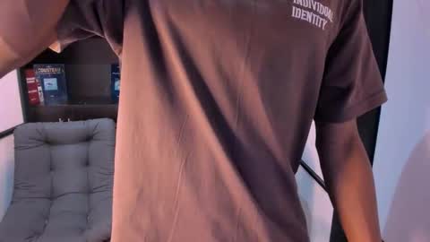 Jackson online show from November 15, 12:07 pm