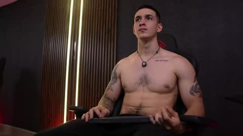 Jackson Olsen online show from April 14, 8:56 pm