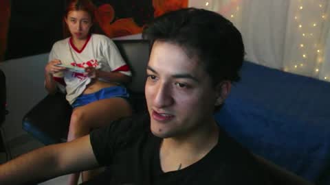jackyrosee2323 online show from June 8, 1:39 am